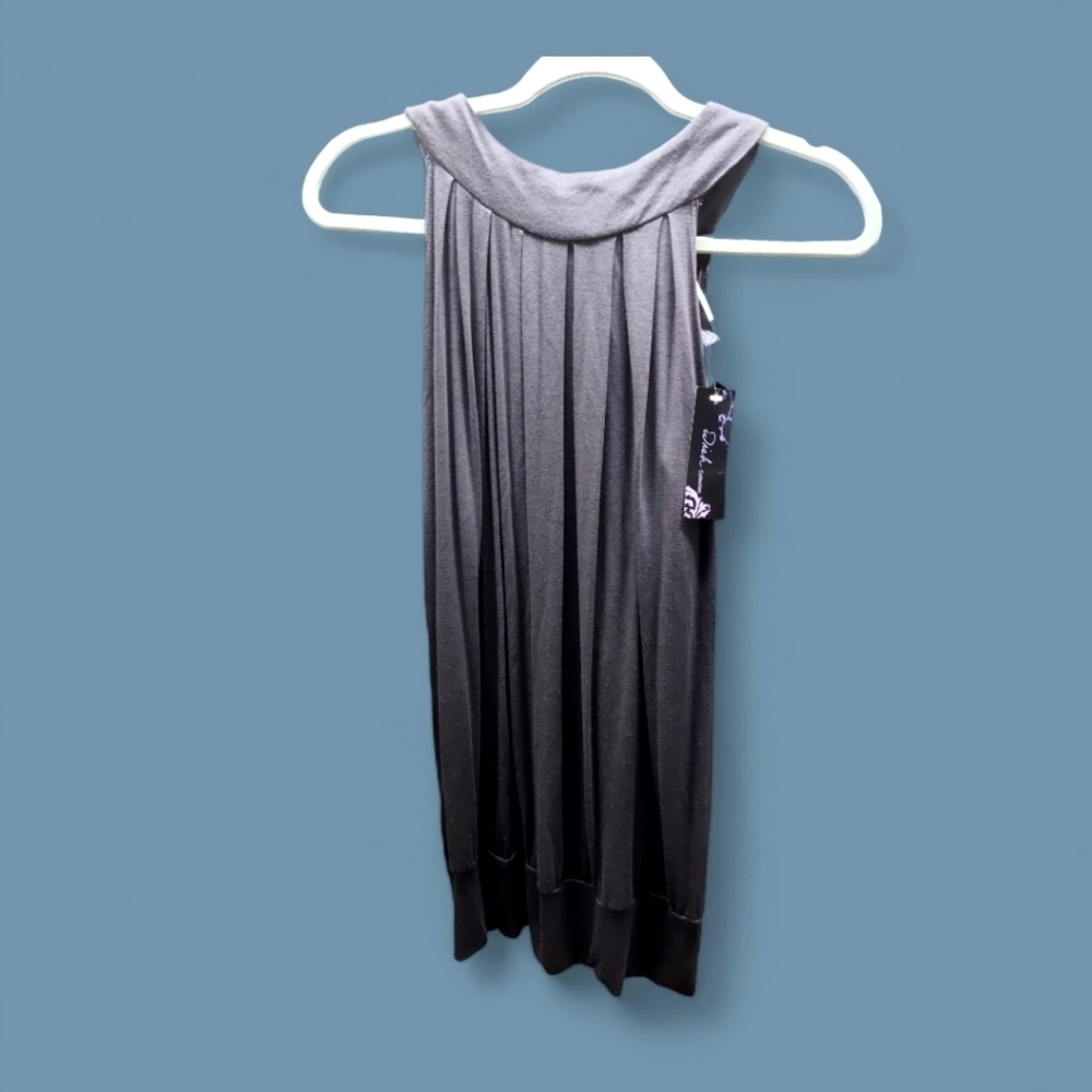 NWT Wish Long Gray Super Soft Tank, Button Detail Closure